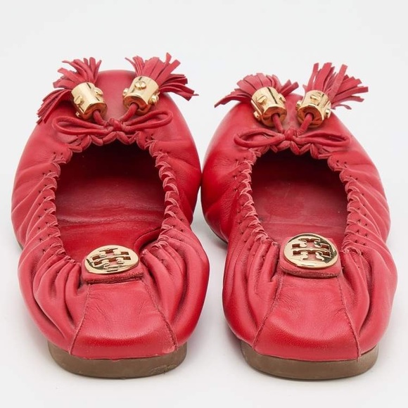 Tory Burch Red Leather Reese Tassel Scrunch Ballet Flats Size 38 - Picture 3 of 5